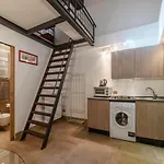 Roma Central Studio